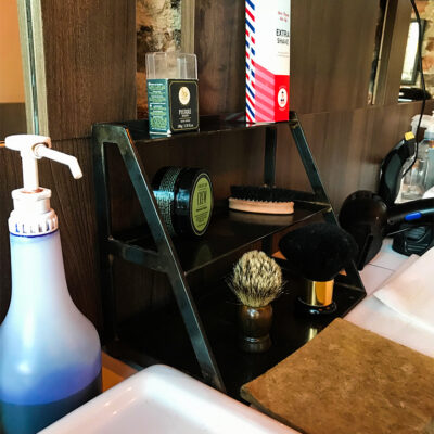 Presentoir Pyramide - Barbershop