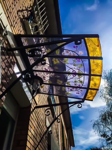 Restauration modification marquise vitrail floral 2